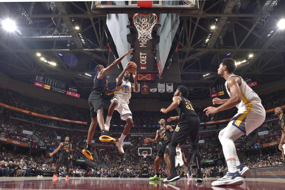 有人将他比 有人将他比