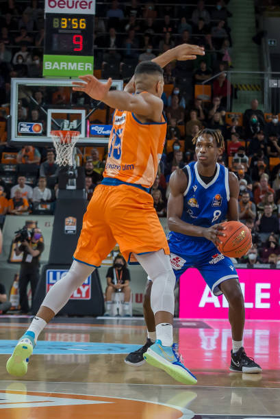 直落两盘战 直落两盘战